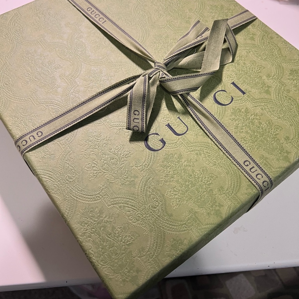 Gucci Green Gift Box with Ribbon